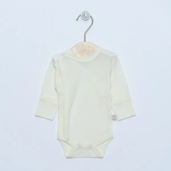 Vilaurita merino vilnas smilšu krāsas bodijs 424. 50, 56, 62 cm.