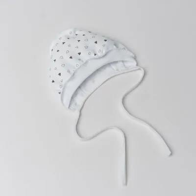 Vilaurita cepurīte ar ārējām šuvēm 1018 "Sirsniņas" 38, 40 cm.