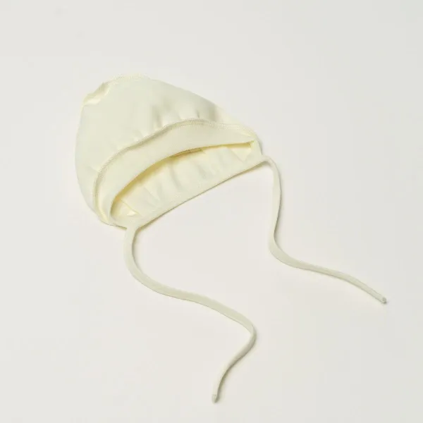 Vilaurita kepurytė išvirkščiomis siūlėmis 1112 "Nicolo" 38, 40 cm.